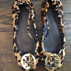 Tori Burch reva flats
